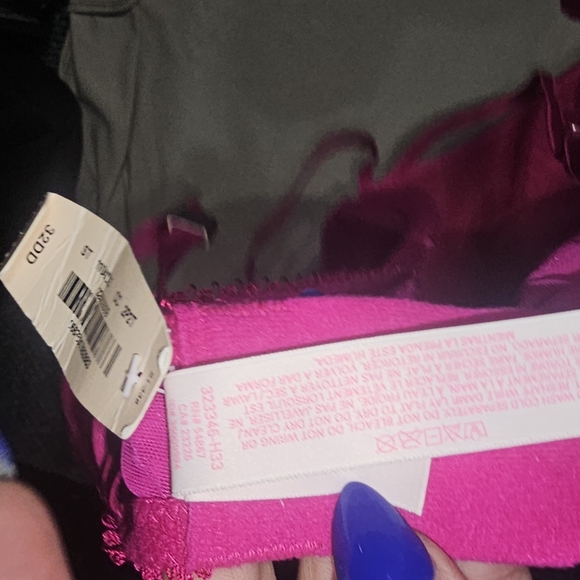 Victoria's Secret very sexy push up Bra New With Tags 32DD magenta Strappy - Picture 6 of 6